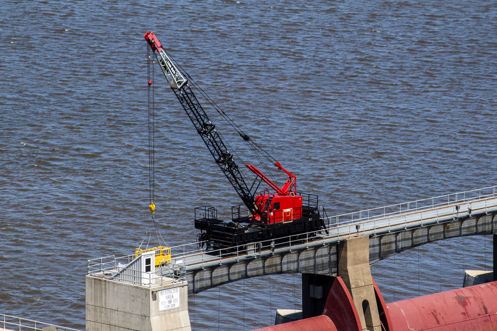 Crane on the Dam